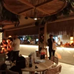 Baño reformado con acabados de alta calidad